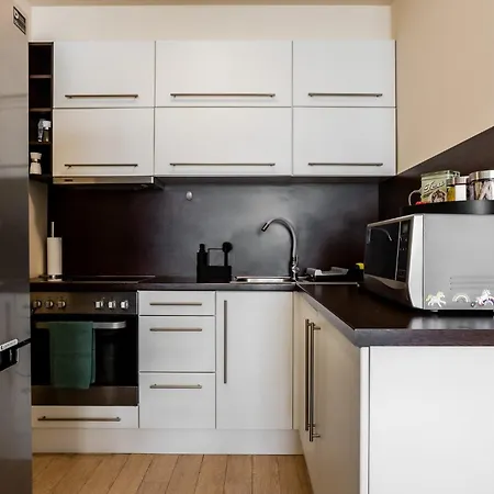 Six Corners Garden Corner With Terrace And Parking Apartman *
