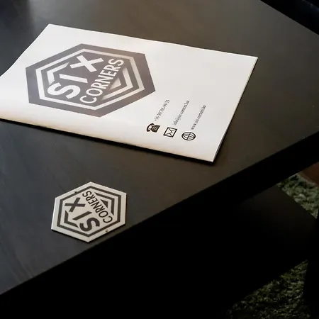 Διαμέρισμα Six Corners - Garden Corner