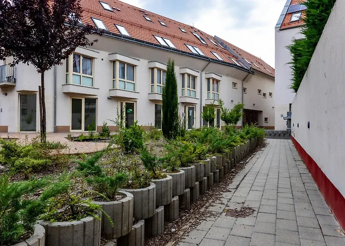 Appartement Six Corners - Garden Corner Pécs